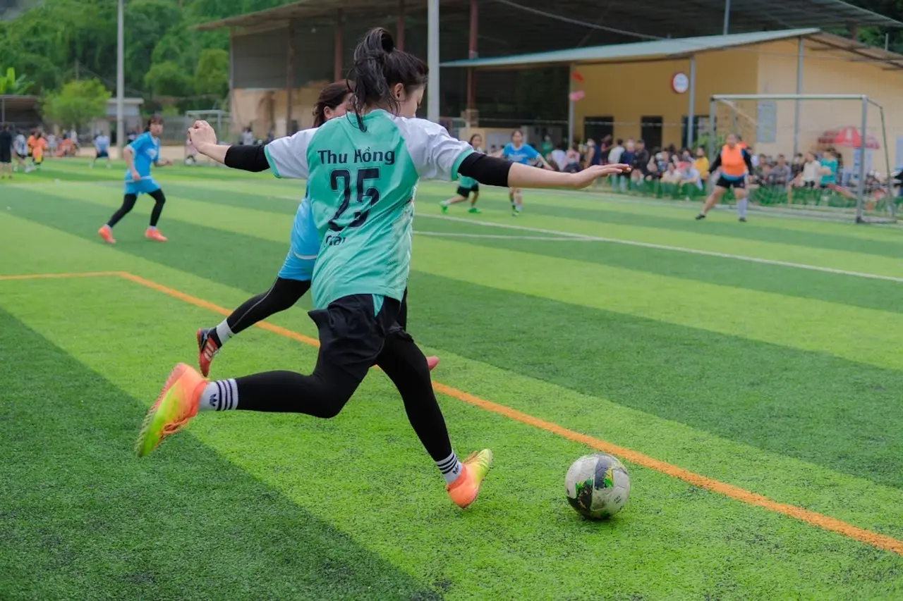 Målfest, comeback og et målløst topbrag – alle facetter i Liga II runde 3