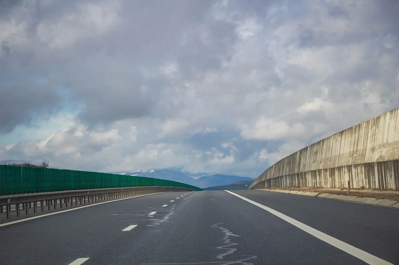 Hastigheds- og promillegrænser i Rumænien i 2025