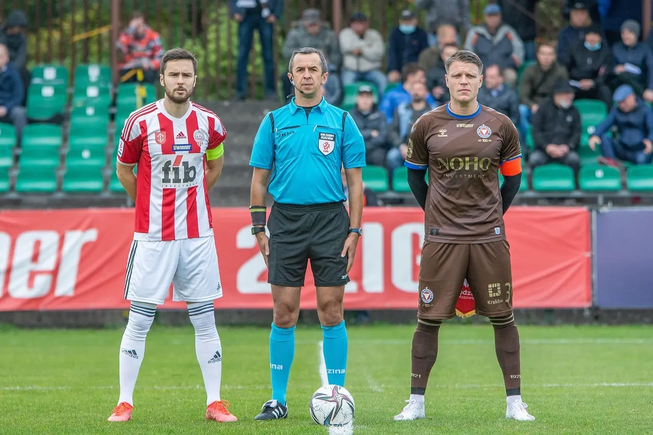 Opslag til Rumænsk Fodboldklub Krydsord